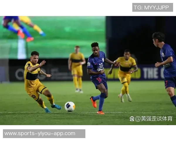 现役老将球星在绿茵赛场展现养老模式却依旧保持高光表现